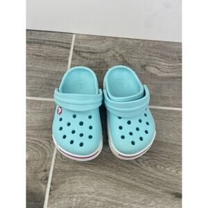 Classic Crocs Child Size 4 Blue And Pink Clog Sandal